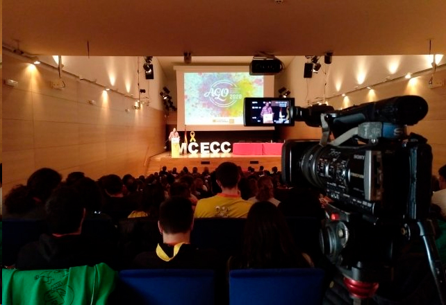 Unes 300 persones es reuneixen a l’AGO anual del MCECC per decidir el rumb del Moviment