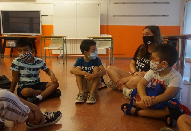 L'Ajuntament de Barcelona estudia obrir les escoles bressol a l’agost per fer-hi casals
