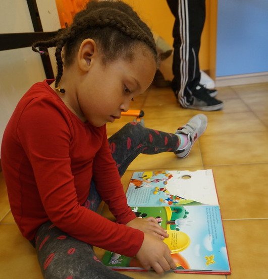 La 5a edició de la campanya 'Fas 6 anys. Tria un llibre' arribarà a 76.006 infants catalans