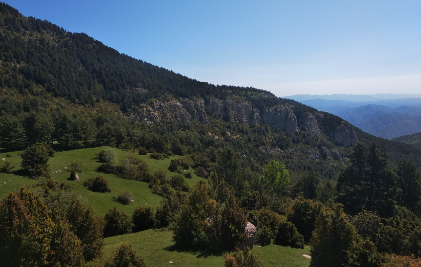 Del santuari de la Mare de Déu de Corbera al cogulló d’Estela