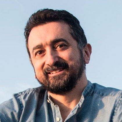 Feliu Ventura: "Una guitarra i un cançoner serà sempre la millor manera d'accedir a la música"